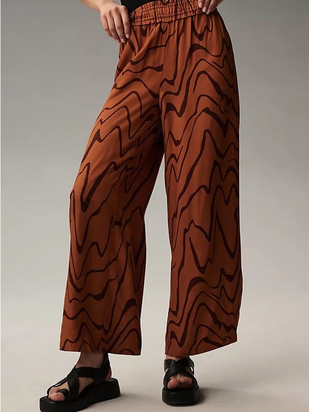 By Anthropologie Wide-Leg Pull-On Printed Pants in Rust Sz small tall abstract